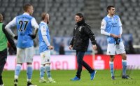 Fussball 2. BUNDESLIGA 14/15 : TSV 1860 Muenchen -  1. FC Kaiserslautern