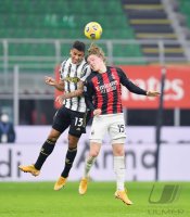 FUSSBALL INTERNATIONAL SERIE A 20/21: AC Mailand - Juventus Turin