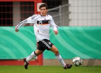 FUSSBALL, INTERNATIONAL: Deutschland U18, VOLLAND Einzelaktion