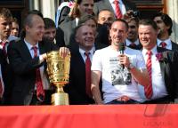 Fussball: FC Bayern feiert zum Saisonabschluss auf dem Marienplatz
