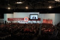 Fussball 1. Bundesliga : Uebersicht im Audi Dome