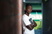 Fussball 1. Bundesliga, Saison 2012/2013, Werder Bremen: Eljero Elia im exklusiven Pressefoto ULMER Fotoshooting