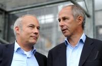 1. Fussball Bundesliga: Praesident Rainer Beeck mit Trainer Reiner Maurer (v.li., 1860 Muenchen)