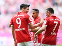 Fussball 1. Bundesliga Saison 2016/2017: FC Bayern Muenchen - FC Augsburg