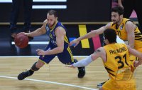 Basketball 1. Bundesliga 16/17 Hauptrunde: Walter Tigers Tuebingen -  s. Oliver Wuerzburg