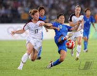 FUSSBALL  Olympia 2008   Halbfinale  Frauen   Japan - USA