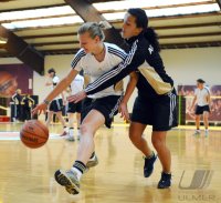 Frauen Fussball Nationalmannschaft Training :  Alexandra Popp is challenged by Fatmire Bajramaj during a Basketball training session   (Deutschland)
