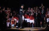 FUSSBALL SERIE A Meister 2011  AC Mailand:  Kevin Prince Boateng  zeigt den Moonwalk von Michael Jackson