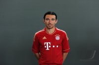 Fussball 1. Bundesliga 2010/2011:  Danijel Pranjic (FC Bayern Muenchen)