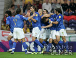 Fussball INTERNATIONAL  EURO 2004  Italien - Schweden im Stadion Dragao in Porto