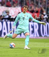 Fussball 1. Bundesliga Saison 21/22: FC Bayern Muenchen - VfB Stuttgart