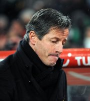 Fussball: 1. Bundesliga Saison 2010/2011: Hannover 96 - VfB Stuttgart