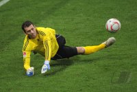 Fussball 1. Bundesliga : Torwart Raphael Schaefer (1 FC Nuernberg)