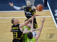 Barmer 2. Basketball Bundesliga  18/19: Tigers Tuebingen - Team Ehingen Urspring
