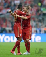 Fussball 1. Bundesliga Saison 11/12: JUBEL Bastian Schweinsteiger (FC Bayern Muenchen)