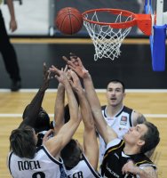 Basketball  1. Bundesliga  10/11   Walter Tigers Tuebingen - New Yorker Phantoms Braunschweig