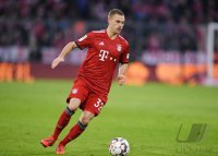 Fussball 1. Bundesliga Saison 18/19: FC Bayern Muenchen - VfB Stuttgart