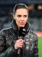 Fussball 2. Bundesliga:  SKY Moderatorin Esther Sedlaczek