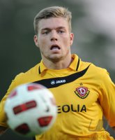 Fussball: 3. Liga,  Saison 2010/2011: SV Werder Bremen II - Dresden