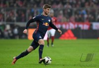 Fussball 1. Bundesliga Saison 16/17: FC Bayern Muenchen - RB Leipzig