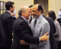 Fussball International FIFA: AFC Praesident Bin Hammam (Katar) und FIFA Praesident Blatter (Schweiz)