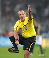 Fussball Nationalmannschaft: Schiri Martin Atkinson