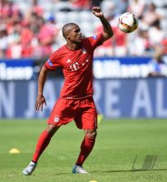 Fussball 1. Bundesliga 15/16: Douglas Costa (FC Bayern Muenchen)
