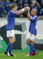 Fussball 1. Bundesliga: Schalke, LARSEN und  VARELA