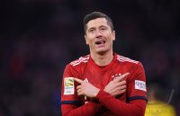 Fussball 1. Bundesliga Saison 18/19: FC Bayern Muenchen - VfB Stuttgart