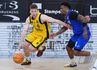 Basketball 2. Bundesliga 2021/2022: Tigers Tuebingen - PS Karlsruhe LIONS