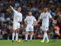 FUSSBALL Primera Division 13/14: FC Barcelona - Real Madrid