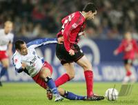 Fussball DFB Pokal: Hamburg - Leverkusen, Zweikampf