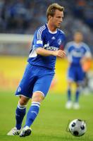 Fussball 1. Bundesliga, FC Schalke 04: RAKITIC Einzelaktion am Ball