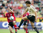 Fussball 1. Bundesliga: Leverkusen - Bayern, Zweikampf