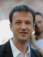 Fussball 1. Bundesliga 10/11 :  Manager Fredi Bobic (VfB Stuttgart)