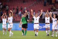 FUSSBALL  Olympia 2008   Halbfinale  Frauen   Japan - USA