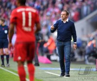 Fussball 1. Bundesliga Saison 15/16: FC Bayern Muenchen -  FC Schalke 04