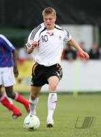 Fussball International: U17: Deutschland, KROOS Einzelaktion