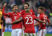 Fussball CHL 16/17 Achtelfinale: FC Bayern Muenchen - Arsenal London
