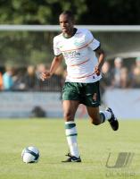FUSSBALL 1. BUNDESLIGA: Werder, NALDO Einzelaktion