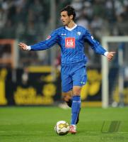 FUSSBALL 1. BUNDESLIGA: Bochum, MAVRAJ Einzelaktion