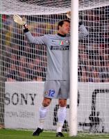 FUSSBALL  International CHL 09/10  Julio Cesar Soares (Inter)