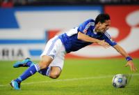 FUSSBALL, 1. BUNDESLIGA, 10. Spieltag: Schalke 04, KURANYI Einzelaktion