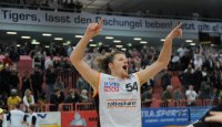 Basketball 1. Bundesliga 2011/2012:  Walter Tigers Tuebingen - ratiopharm Ulm