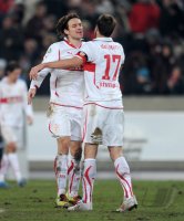 Fussball DFB Pokal 10/11 : (v. li.) Stuttgart Jubel mit Christian Gentner, Matthieu Delpierre