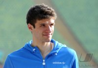 Fussball 1. Bundesliga: Ehrung fuer Thomas Mueller