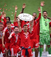 Fussball 1. Bundesliga 25/26: FC Bayern Muenchen 35. Deutschen Meisterschaft
