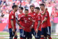 Fussball 1. Bundesliga Saison 17/18: FC Bayern Muenchen - VfB Stuttgart