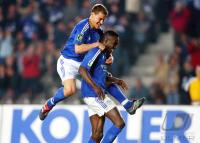 DFB-Pokalfinale: Schalke 04 - Bayer 04 Leverkusen, Zweikampf