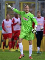 Fussball DFB Pokal 2. Runde 13/14: Torwart Oliver Baumann (SC Freiburg)